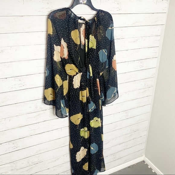 Zara Bloggers Favorite Black Bell Sleeve Wide Leg Cropped Print Jumpsuit XS - Picture 8 of 14